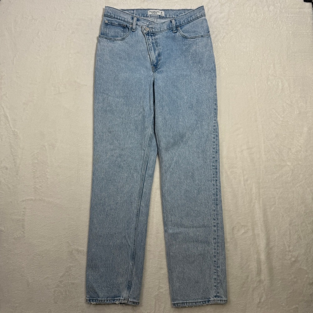 Abercrombie & Fitch Jeans Womens 28 6R Light Wash 90s Straight Criss Cross Waist